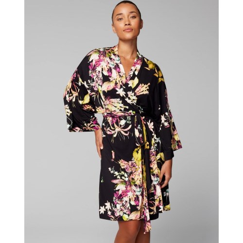 Short Robe