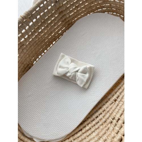 Knitted Oversized Topknot - Milk – Avalia Kids