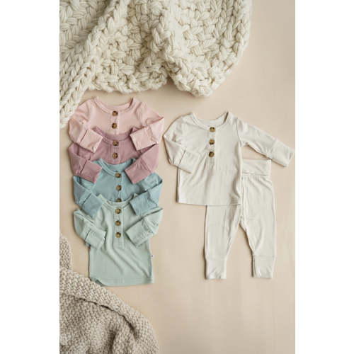 2pc Bamboo Button Top & Bottom