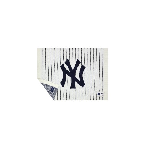 Cozychic New York Yankees Stroller Blanket
