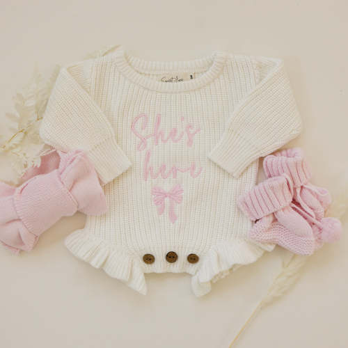 She's Here Ruffle Leg Romper - Warm White – Sweet June