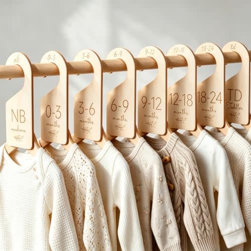 Wooden Double-Sided Baby Closet Dividers for Baby Clothes Organizer, 0-24M | Gender Neutral Dividers, Size Ranged from NB to TD, 8 Pcs, Fits for Almost Closet Rods, Gift for Baby Shower and Nursery