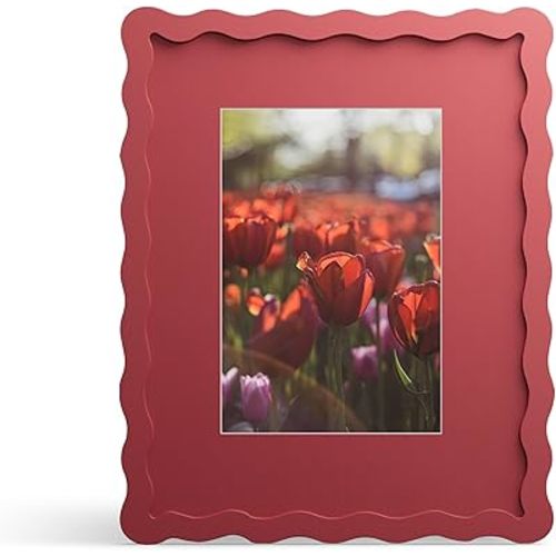 8x10 Picture Frame with Mat for 5x7, Wavy Edge Wooden Real Glass Photo Frame for Tabletop and Wall Hanging, Red, 1 Pack