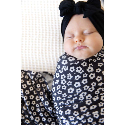 BLACK + CREAM MINI DAISY | SWADDLE