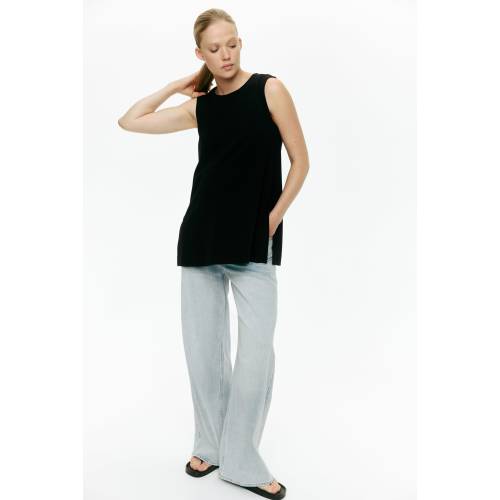 MAMA SLIT-DETAIL TANK TOP