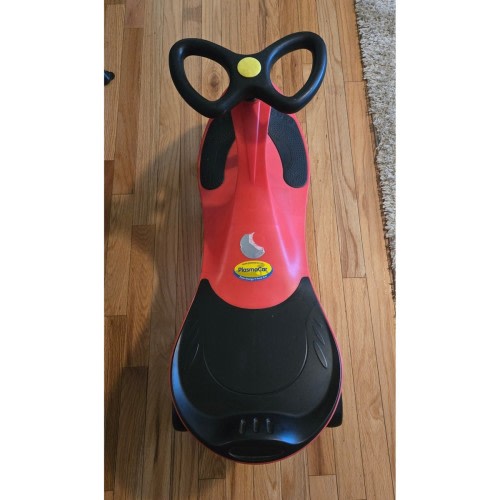 PlasmaCar Ride On Toy Red Twist Wiggle Car No Batteries Gears or Pedals