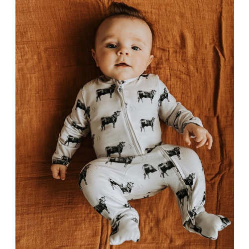 Gray Angus Folding Feet Jammies – Cowkid Clothing Company