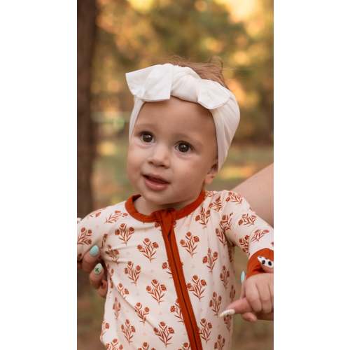 Infant Knot Head Bow in White