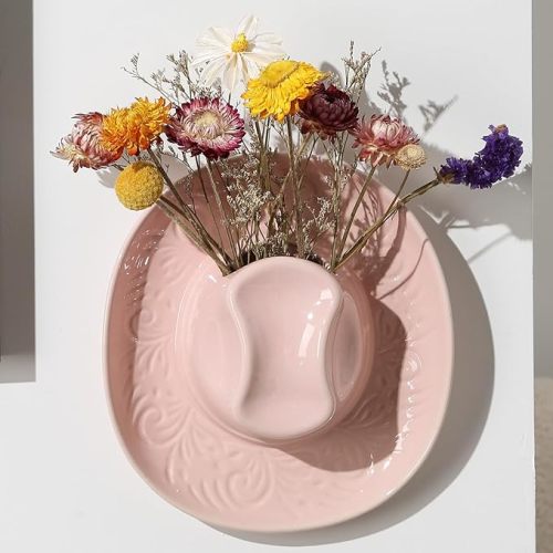 Hanging Wall Planters for Indoor Plants, Wall Vases for Flowers, Ceramic Cowboy Hat Vases for Decor, for Bathroom, Living Room, Office, and Home Decor.Light Pink
