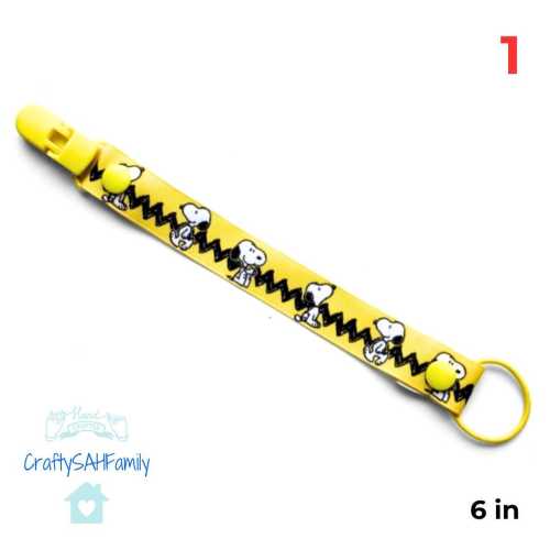 Peanuts Snoopy Pacifier/Toy Clip