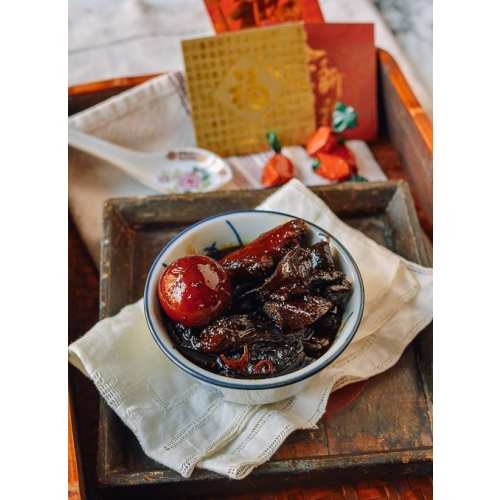 #1 Traditional Cantonese Postpartum Recipe - Ginger Vinegar Pork Knuckles