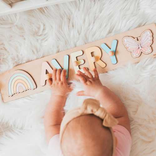 Personalized Name Puzzle with Pegs – Montessori Wooden Toy for Toddlers – Custom Baby Gift – First Birthday Present – Nursery Decor