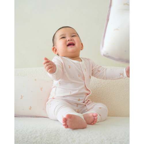 Magnetic Baby Sleepsuit – The Little Friends Collection