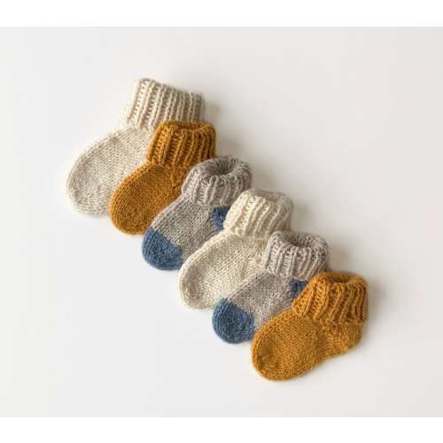 SIMPLE BABY SOCKS, Baby Knit socks, Newborn socks pattern, Simple knitting socks, Baby knitting pattern, Baby girl, Warm baby socks