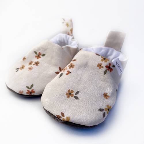 Dainty Floral Baby Shoes: Soft Sole Slippers, Baby Booties