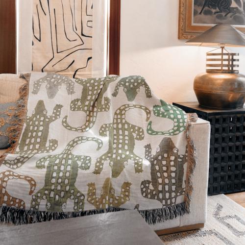 Organic Cotton Alligator Blanket Safari Nursery Decor Animal Tapestry Crocodile Blanket Baby Shower Gift