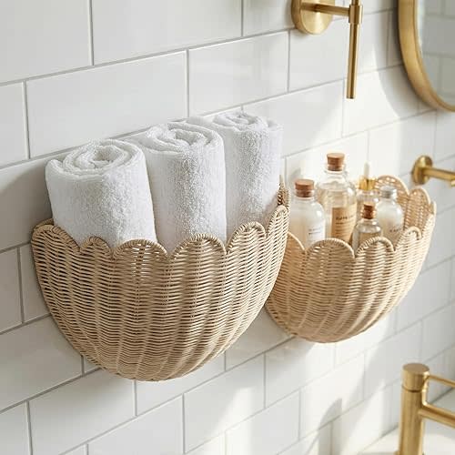 2pcs woven wall baskets,scalloped wall basket,hanging basket,16" x 10" x 7"In & 14" x 8" x 6"In