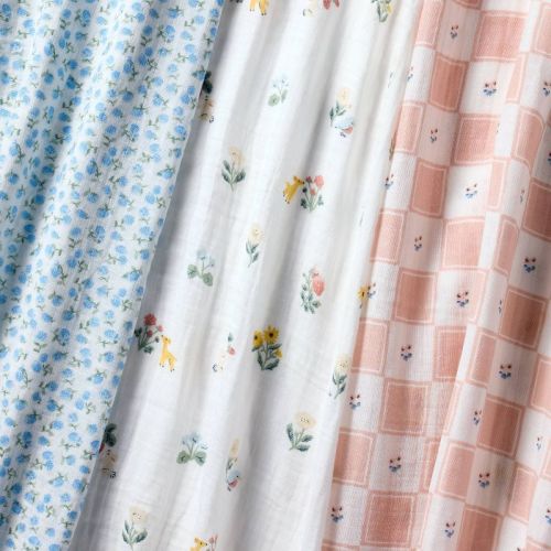 Muslin Swaddle Baby Blanket - Traditional Floral - 3pk - Cloud Island™: 47" Cotton, Logo Pattern, 180 Thread Count