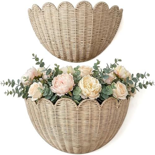 Scalloped Wall Basket Set of 2, Hanging Wicker Wall Baskets