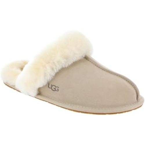 UGG Women's Scuffette II Slipper