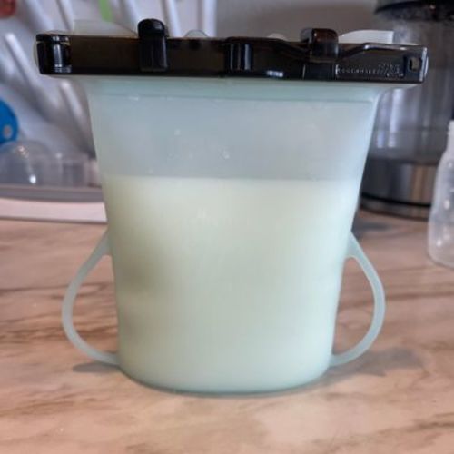 Reusable Silicone Breastmilk Storage Bags | Legendairy Milk