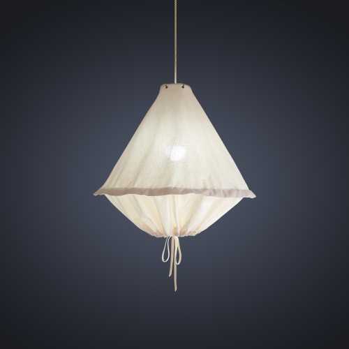 Cotton hanging lamp with bag shape.