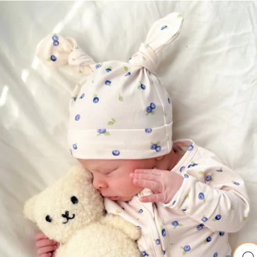 Double Knot Beanie | Blueberries