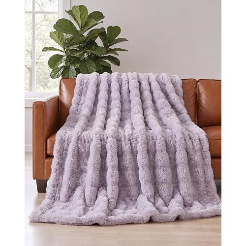 3D Fleece Bubble Blanket Queen - Rabbit Blanket - 90" x 90", Pastel Lilac