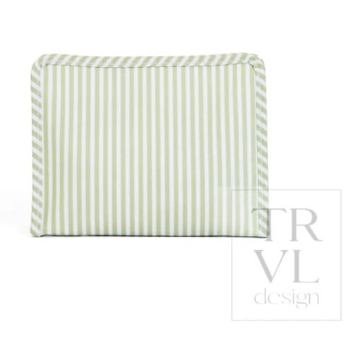 "Dipes & Wipes" TRVL Roadie