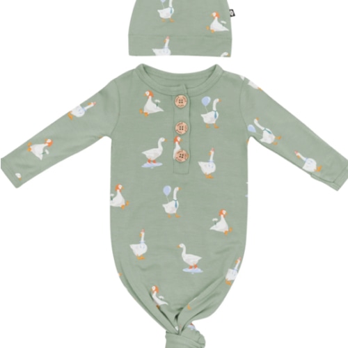 Knotted Gown with Hat Set in Silly Goose