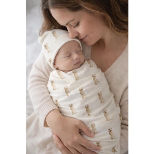 Watercolor Golden Retriever Baby Swaddle Blanket & Beanie Set – Dog Lover Newborn Gift