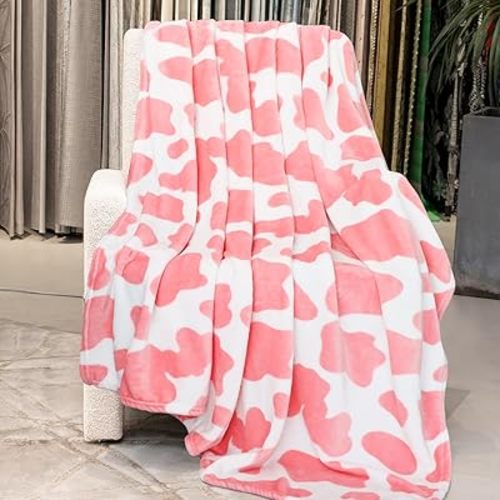 Pink Blanket Gifts for Women Girls, Cute Soft Strawberry Fleece Throw for Travel Camping, Warm Fuzzy Blanket for Home Room Decor All-Season 50x60 Inches