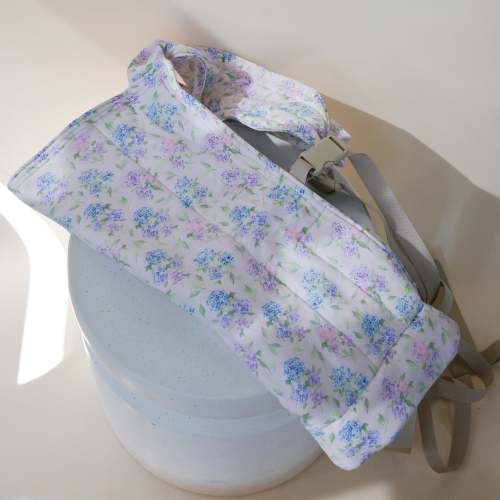Blush Lark Kid Carrier