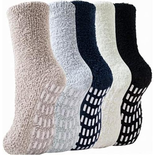 VoJoPi Fuzzy Socks with Grips, Non-Slip Slipper Socks for Women