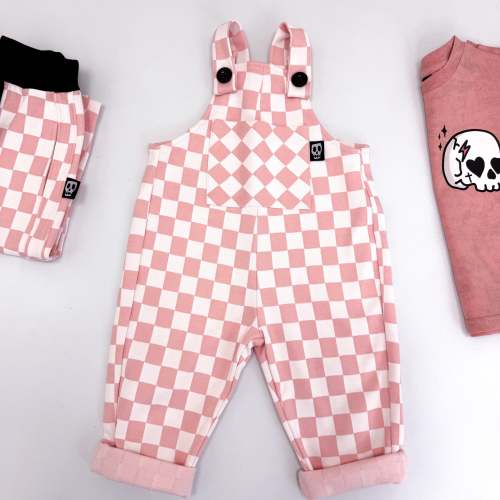 PINK CHECKERBOARD DUNGAREES – Skeletots