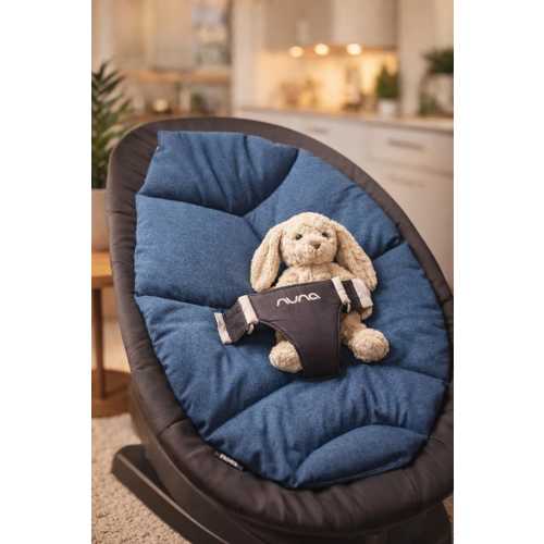 Fits Nuna Leaf soft denim pillow, thickly filled!