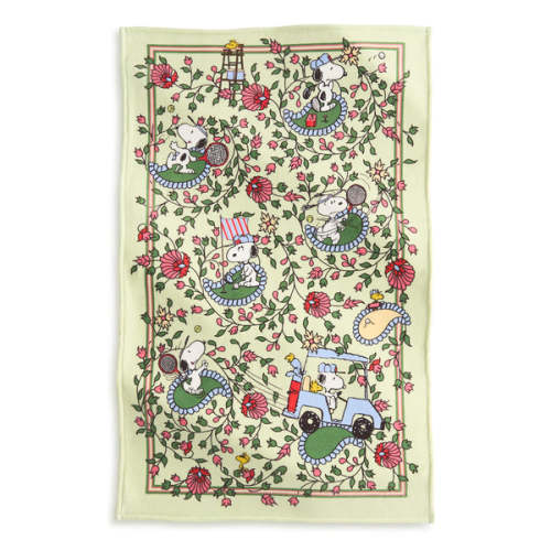 Peanuts Plush Throw Blanket - Country Club Peanuts Paisley