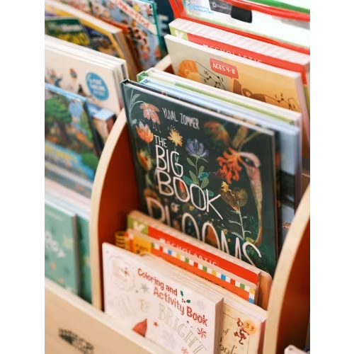 Pre-loved books :)