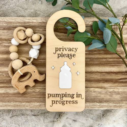 Pumping in Progress Sign, Pumping Door Hanger, Sign for Pumping At Work, Pumping Privacy Sign, Do Not Disturb Pumping Door Hanger, Nursing