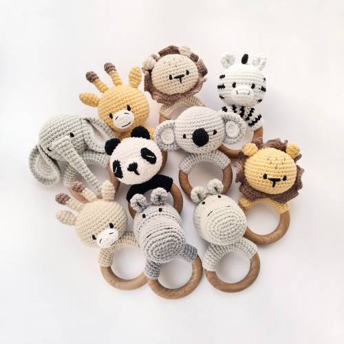 Baby crochet rattle gift for expecting mum, Giraffe Hippo Panda Elephant Koala Lion Zebra rattle