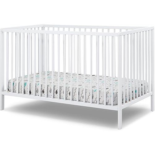 Sorelle Furniture Happy Crib 3-in-1 Convertible Crib, Made of Sustainable Beech Wood, Wooden Baby Bed, Toddler Bed and Child’s Daybed, Simplistic Nursery Furniture (White)