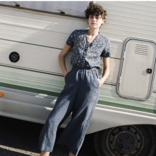 V neck linen blouse with front snaps GETTY | notPERFECTLINEN