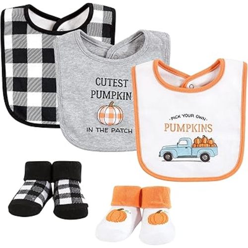 Hudson Baby Unisex Baby Cotton Bib and Sock Set, Pumpkin Truck, One Size