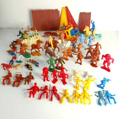 Vintage Wild West Cowboys Indians Plastic Toy Bundle - Timpo Marx Hartland