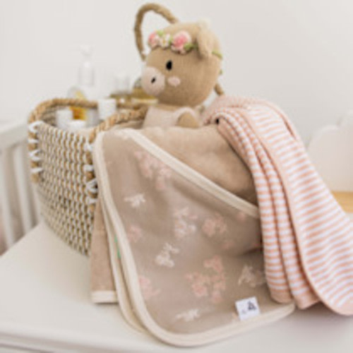 Burt's Bees Baby Organic Hooded Towels (2-Pack) - Whimsical Floral