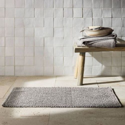 21"x34" Textured Bath Mat Gray - Casaluna™