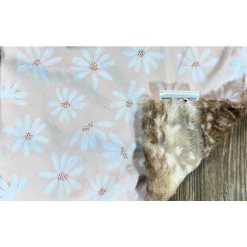 Pick Your Size Daisy Print Minky Blanket, Faux Furr Blanket, Daisies, Daisy Theme, Flower Nursery Theme, Blush Flower, Girl Baby Shower Gift