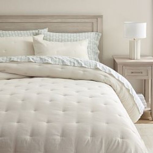 Super Plush Comforter—Ultra Soft & Washable | Pottery Barn Teen