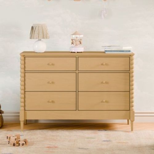 daVinci Lainey Bobbins 6-Drawer Dresser - Honey
