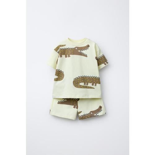 CROCODILE PRINT T-SHIRT AND BERMUDA SET - Yellow | ZARA United States